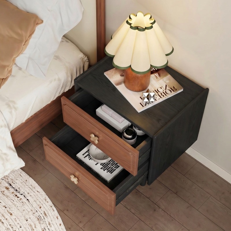 Мебель для дома: прикроватная  – обзор и цена Solid Wood Nightstand 2 Drawers